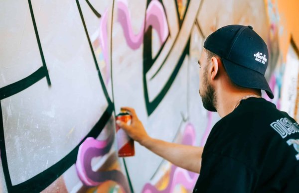 Quels sont les outils de travail d'un artiste urbain ?
