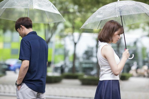 Comment gérer les ruptures dans les rencontres adultes avec grâce ?